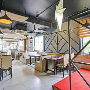 Hotel Capital O 87015 Hotel Al Salama, Kochi