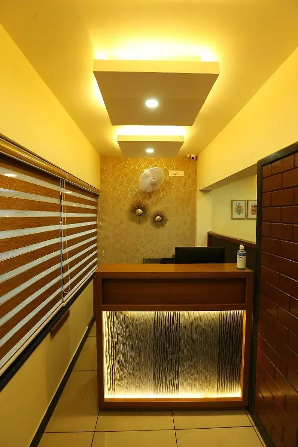Hotel Ahlan Luxury Rooms Kochi