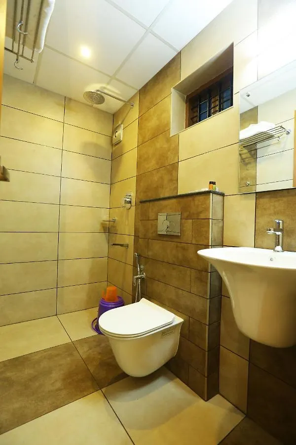 Hotel Ahlan Luxury Rooms Kochi